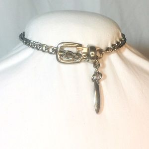 VINTAGE SILVERTONE BELT NECKLACE